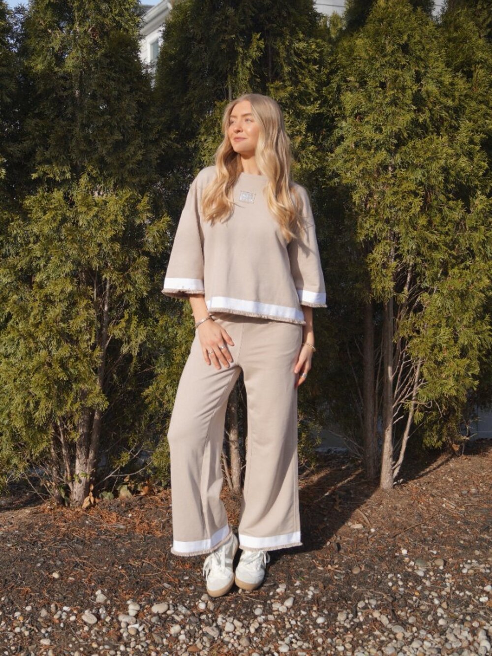 Beige Pant w White  Detail on Bottom of Pant